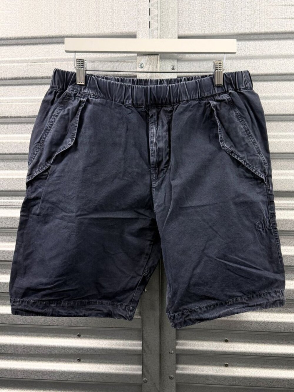 STONE ISLAND NAVY SHORTS